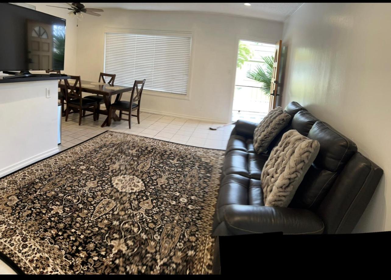 Lovely Berryman Ave Apartment لوس أنجلوس المظهر الخارجي الصورة